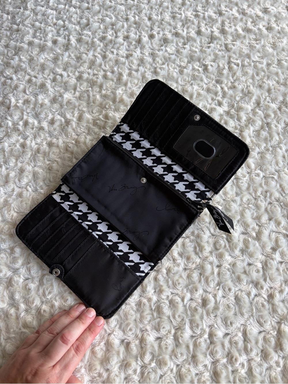 Vera Bradley Black & White Houndstooth Women's Wallet - Quilted Style Trifold - Picture 4 of 7